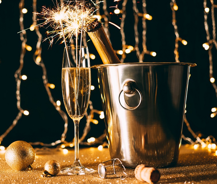 шампанское и праздник