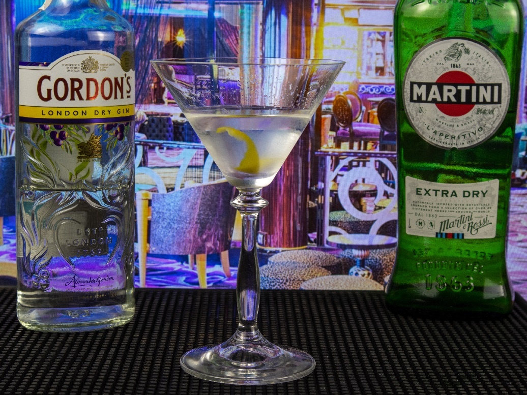 С чем пить Мартини Бьянко — подборка вкусных коктейлей на Новый год