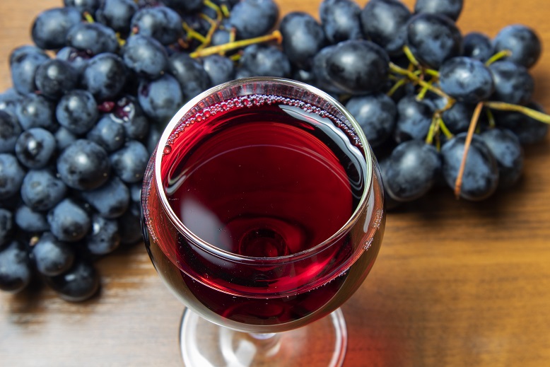 Как приготовить вино из винограда изабелла в домашних условиях