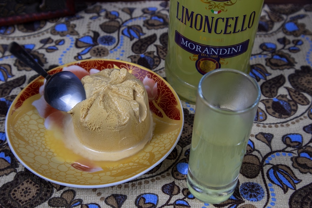 фото Лимончелло с мороженым