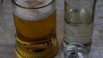 фото самогона из просроченного пива