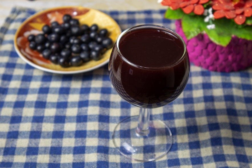 домашнее вино из черной смородины