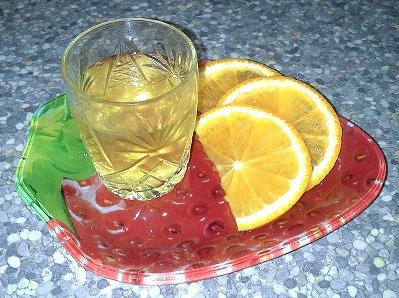 vodka-na-apelsinovyx-korkax водка на апельсиновых корках