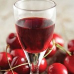 как сделать настойку вишни на водке или спирте