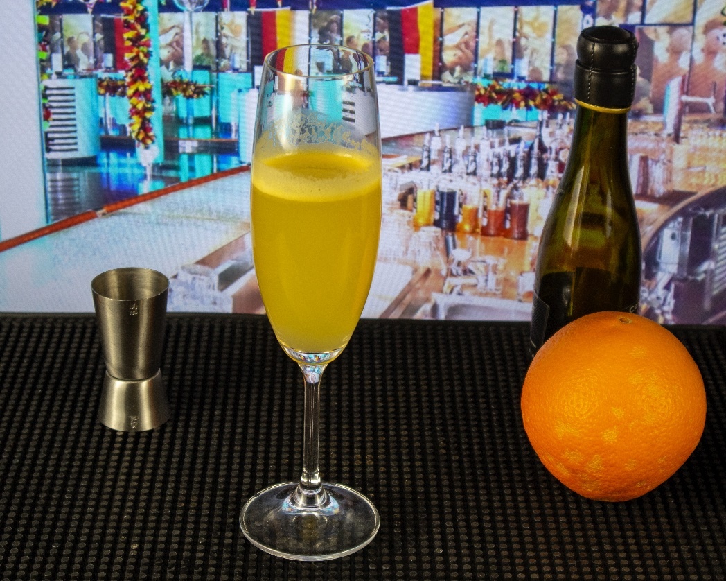 фото коктейля Миммоза с шампанским и апельсиновым соком
