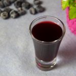жимолость на водке фото
