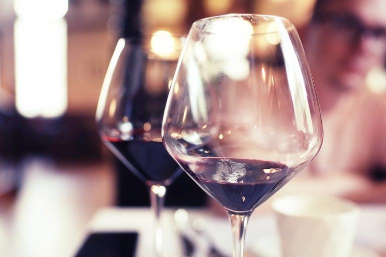 Вино Пино нуар (Pinot noir): особенности и как пить