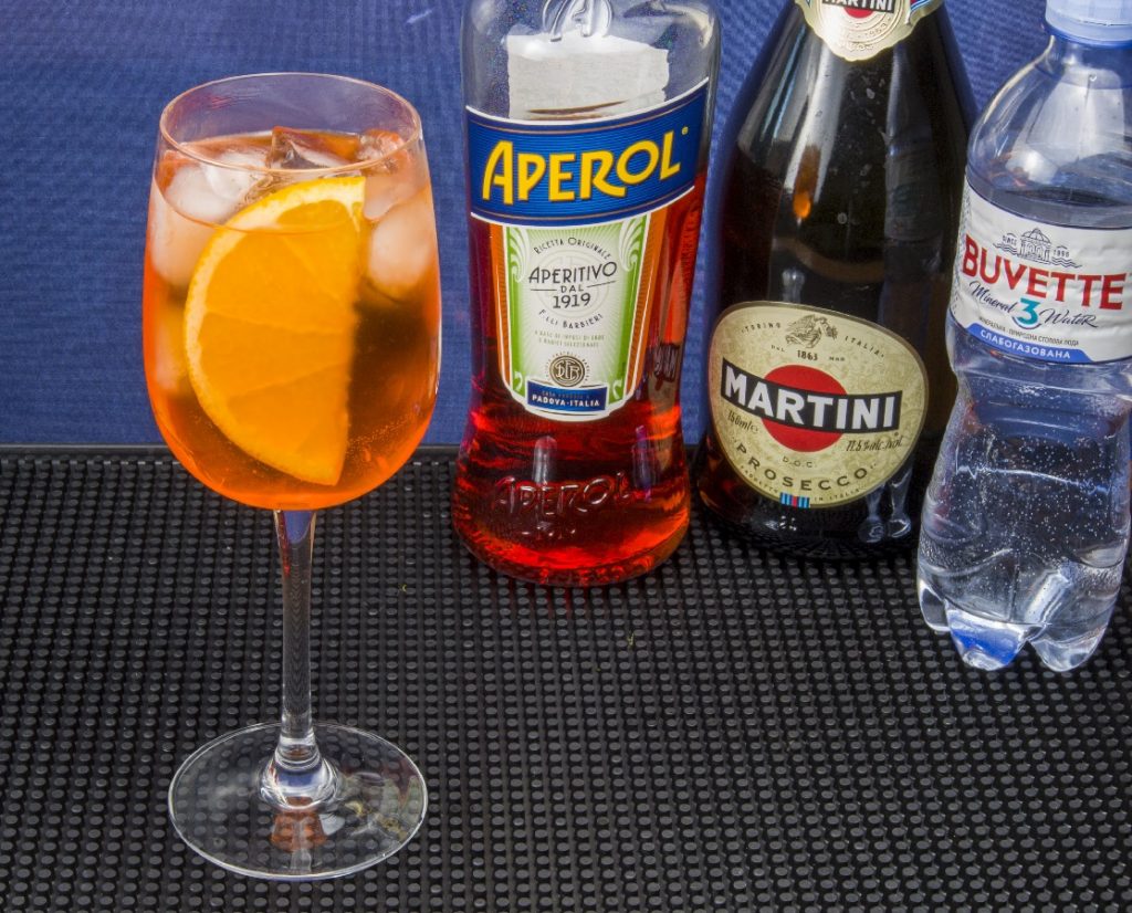 Коктейль Апероль Шприц (Aperol Spritz): состав и рецепт