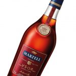 фото бутылки с коньяком мартель