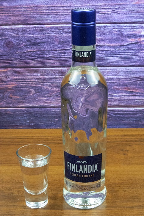 фото бутылки водки Финляндия