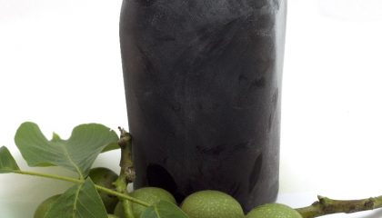 бутылка ликёра Ночино