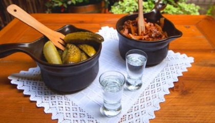 фото самогона из ревеня