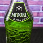 фото бутылки ликёра Мидори