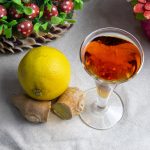 Наливки настойки ликеры рецепты. liker iz imbirya. Наливки настойки ликеры рецепты фото. Наливки настойки ликеры рецепты-liker iz imbirya. картинка Наливки настойки ликеры рецепты. картинка liker iz imbirya. Существуют три основных процесса производства алкогольных напитков: брожение, перегонка и настаивание. Мы рассмотрим подробно именно третий процесс — настаивание, потому что это один из основных способов приготовления в домашних условиях самых разнообразных настоек, ликёров и наливок.