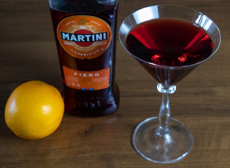 С чем пить Мартини Фиеро (Martini Fiero): лучшие коктейли