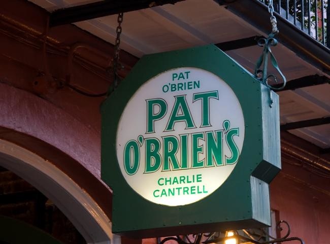 фото бара Pat O’Brien’s