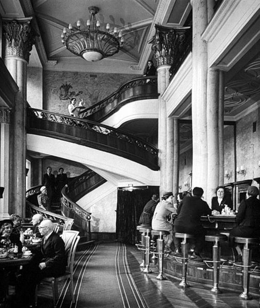 фото советского бара коктейль-холл