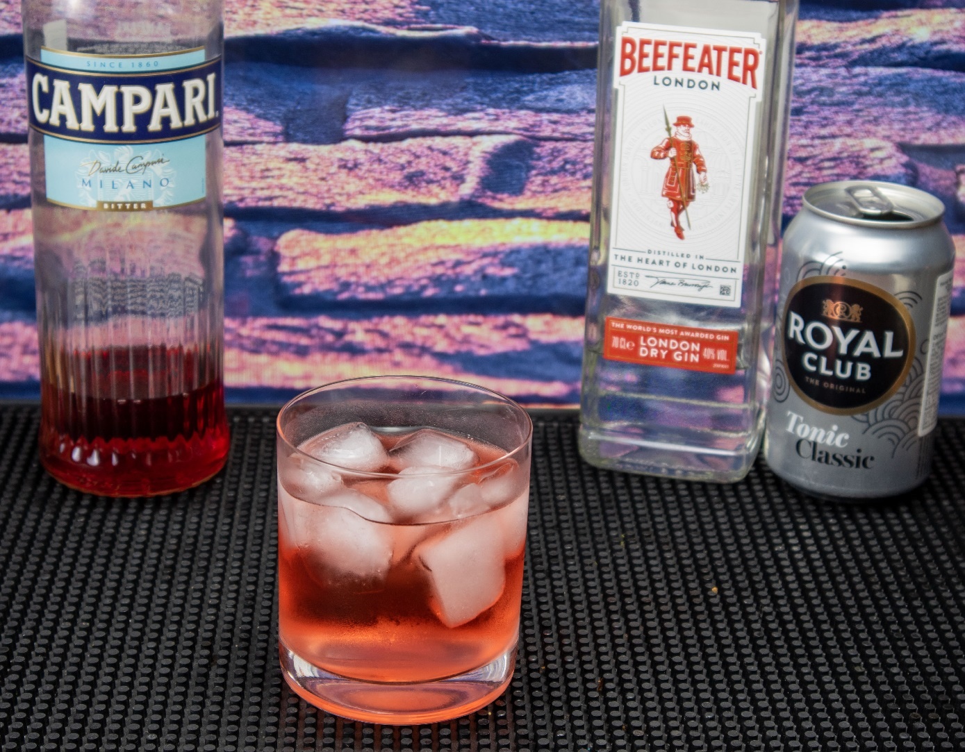 фото Кампари с тоником и джином