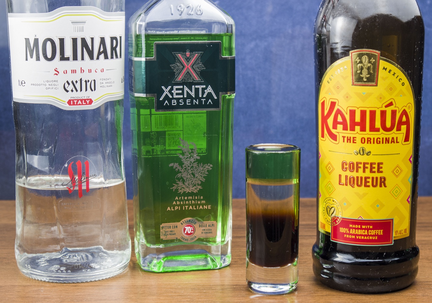 фото алкогольного шота Таракан